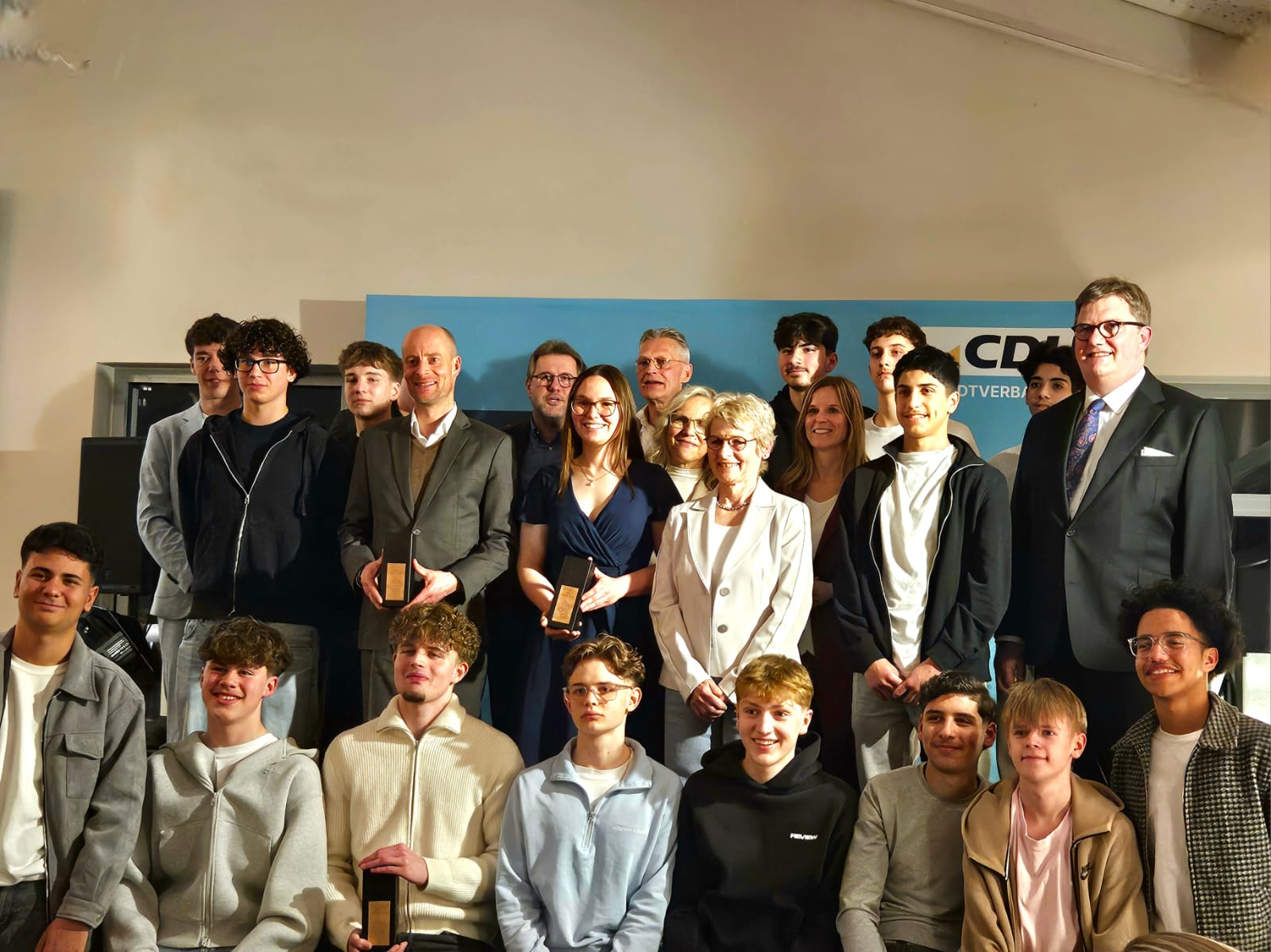 efe65360-dac3-4acd-8b24-e1808281b790